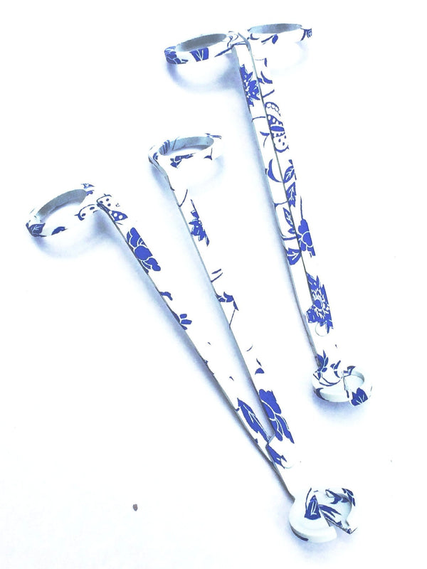 Blue & White China Nature Wick Trimmer